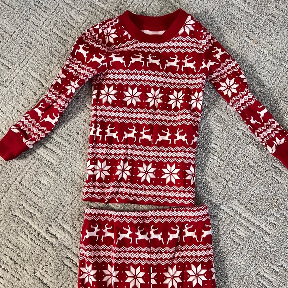 Pottery barn kids Holiday Pajama Set - Picture 1 of 3